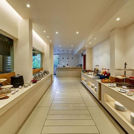 Regenta Place Raysons Kolhapur Exterior foto