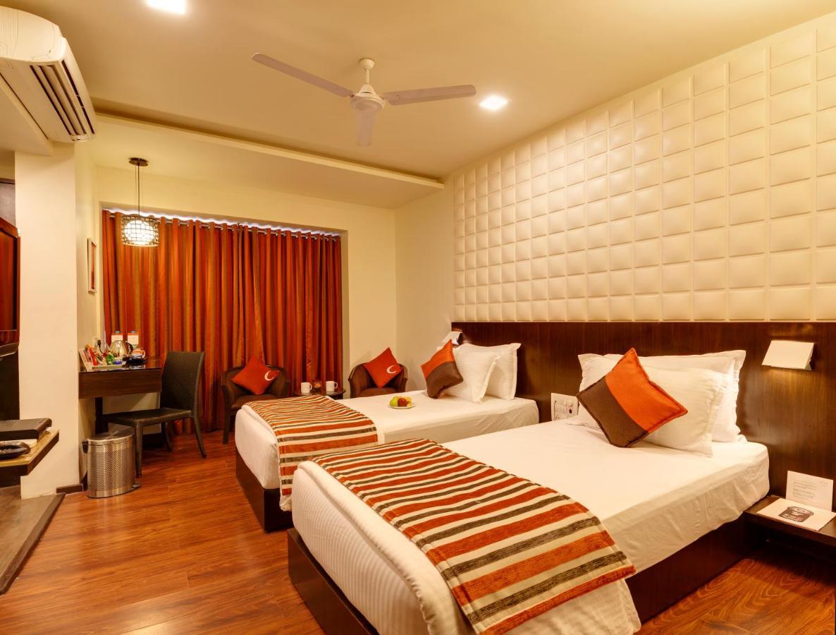 Regenta Place Raysons Kolhapur Exterior foto